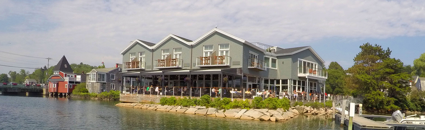 Kennebunkport boathouse waterfront